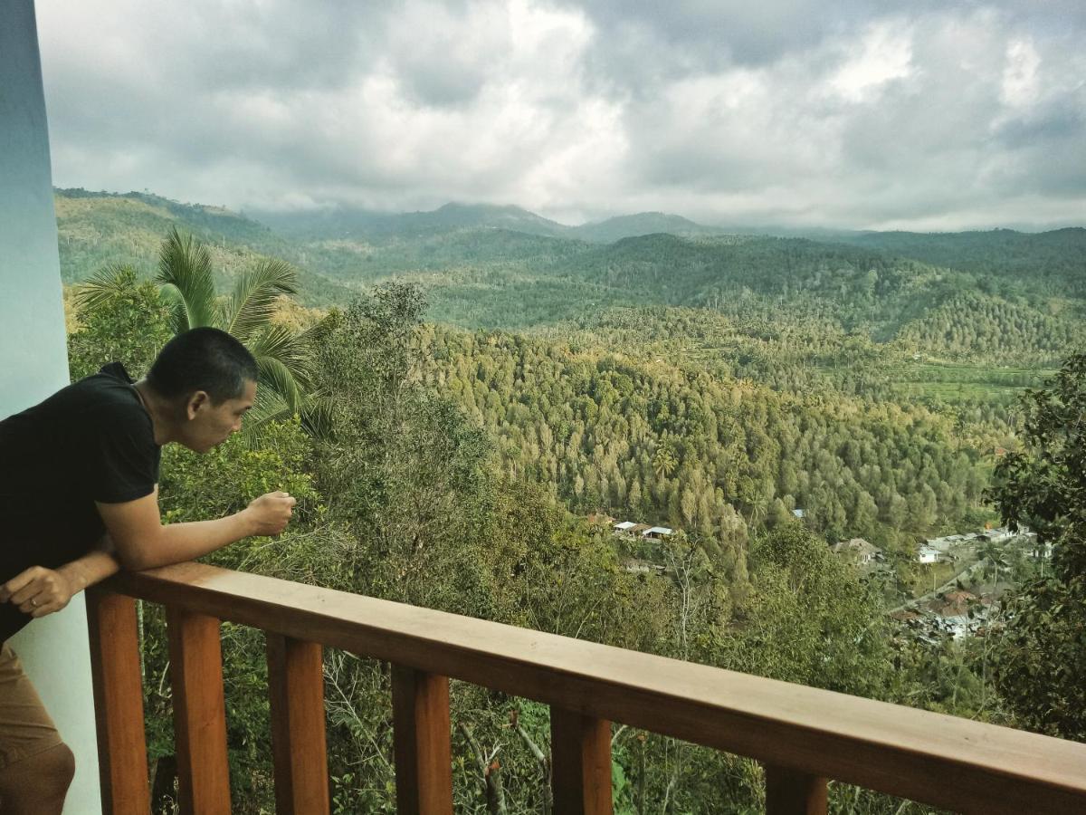 Made Oka Homestay And Warung Munduk Kültér fotó